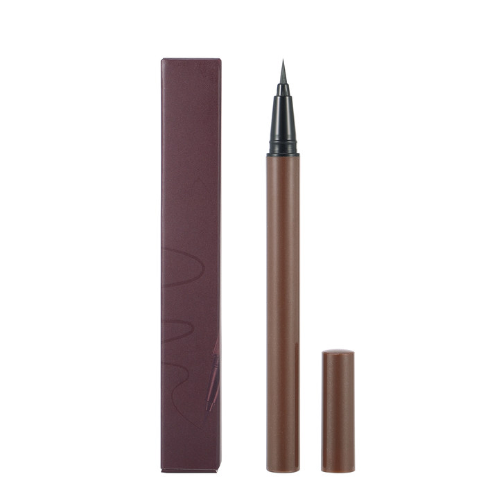 SMOOTH BROWN EYELINER PEN FOR NATURAL LOOKS